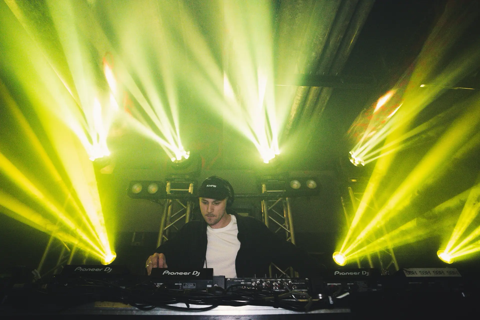 Flowdan NZ Tour full production - professional AV hire Christchurch, event production Canterbury