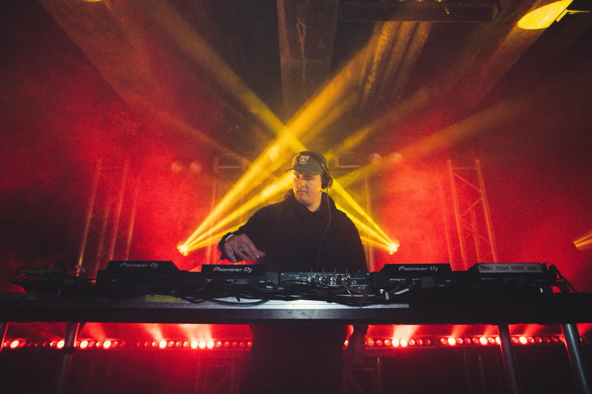 Flowdan NZ Tour full production - professional AV hire Christchurch, event production Canterbury