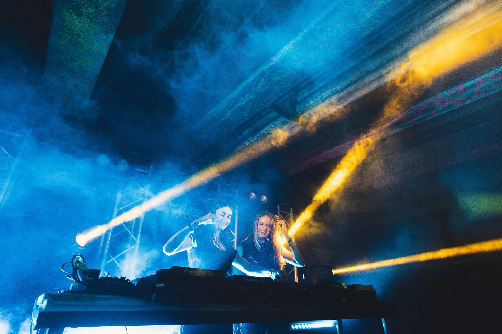 Flowdan NZ Tour full production - professional AV hire Christchurch, event production Canterbury